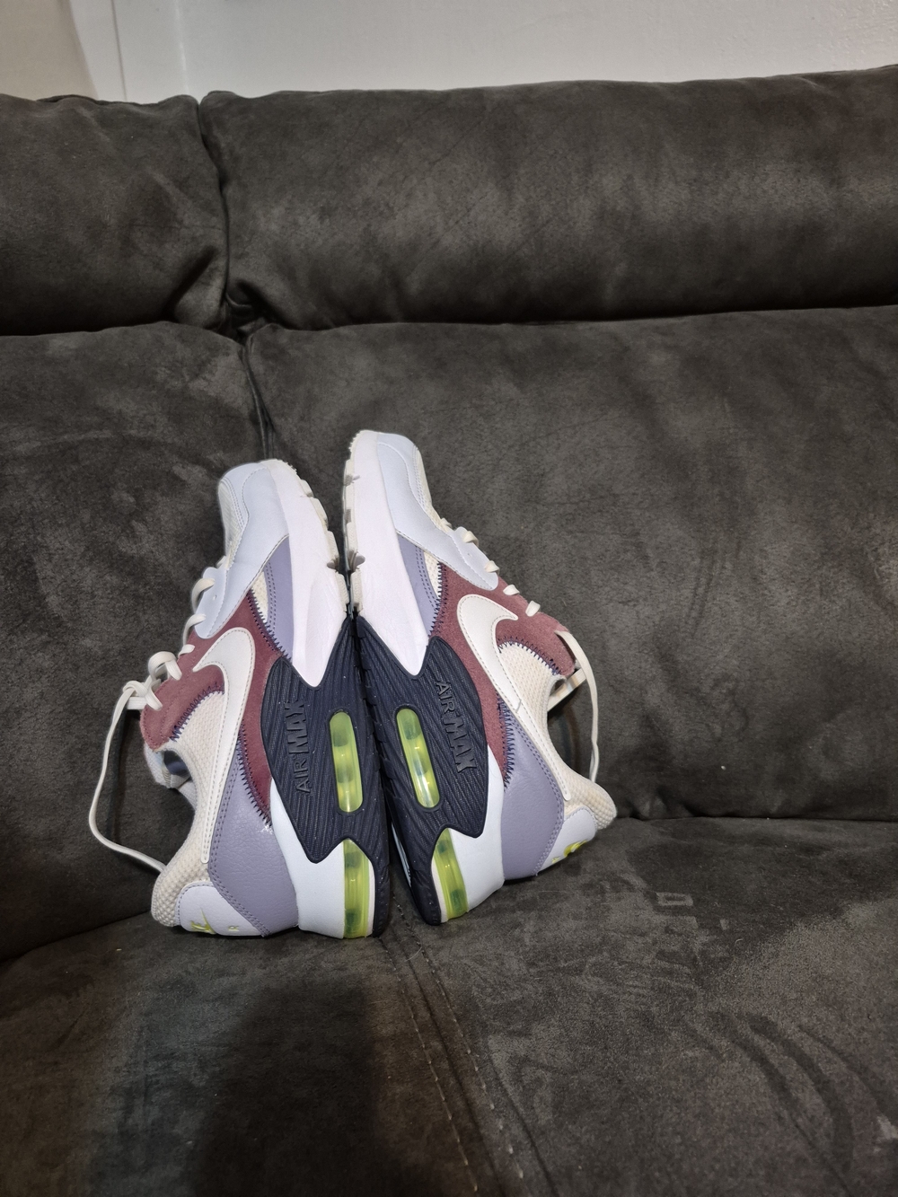 Nike Air Max Retro Style Sneakers in White, Lavender & Mauve